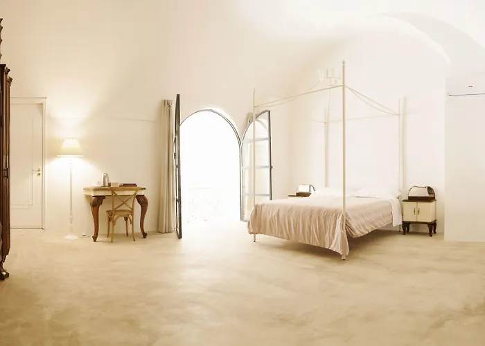 Relais Monastero Santa Teresa - Diffuso בית הארחה 4*