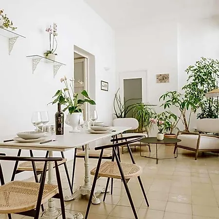 Relais Monastero Santa Teresa - Diffuso 招待所 Nardò